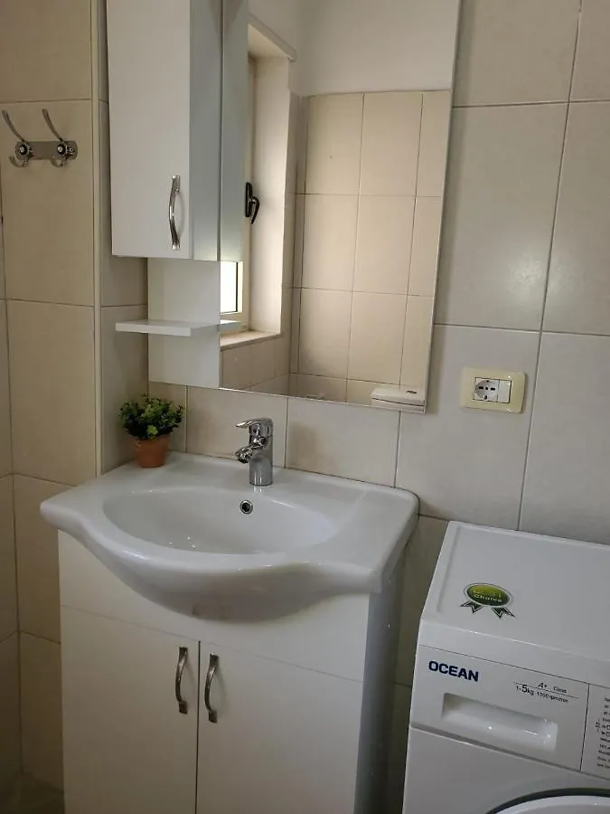 Standart Apartment Durrës 阿尔巴尼亚